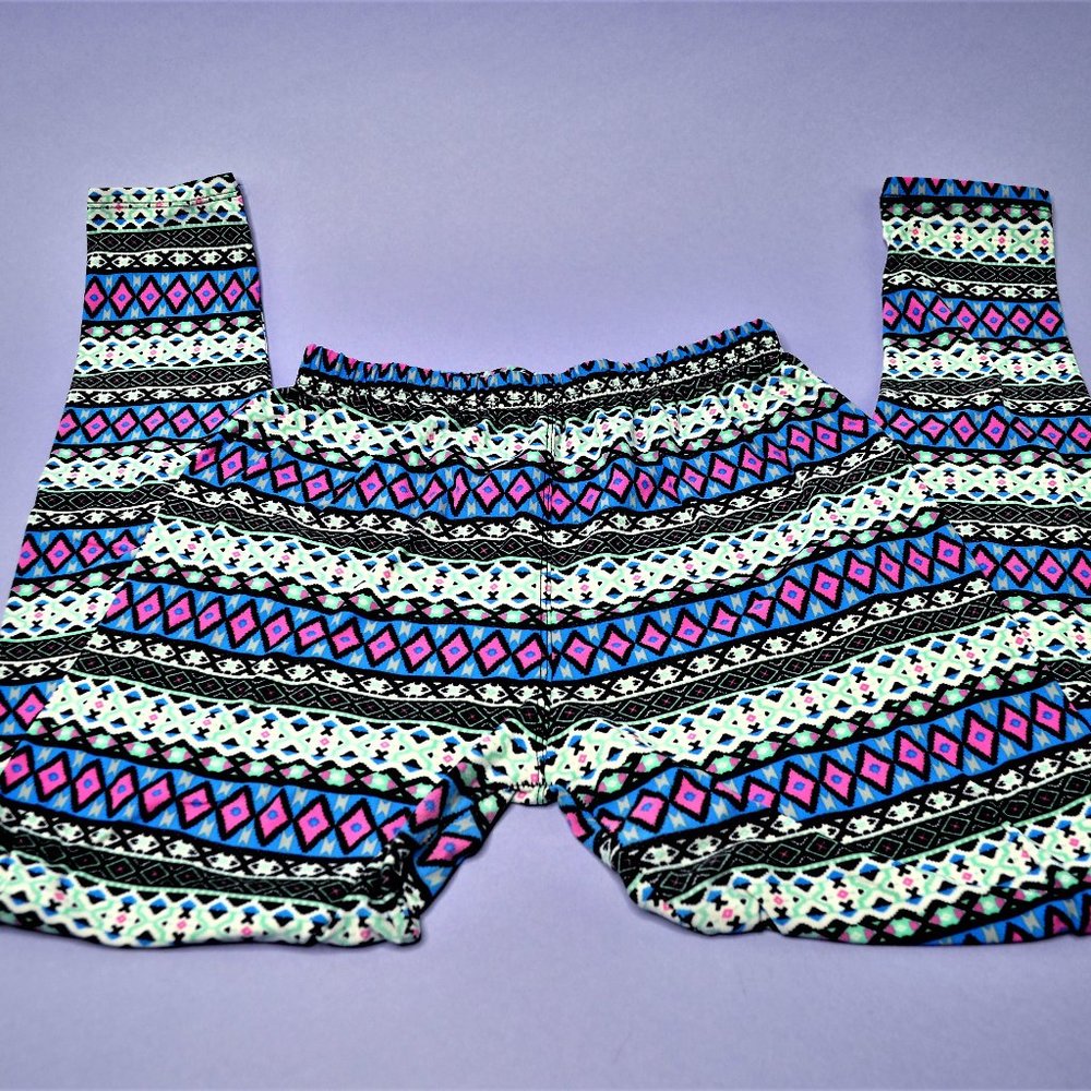Like New!  Soft Patterned Multicolor Leggings